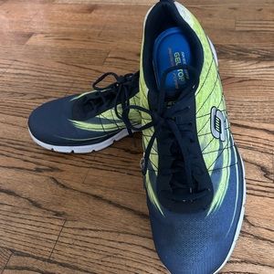 Skechers Gel  Top Memory Foam Athletic Shoes Sz 12